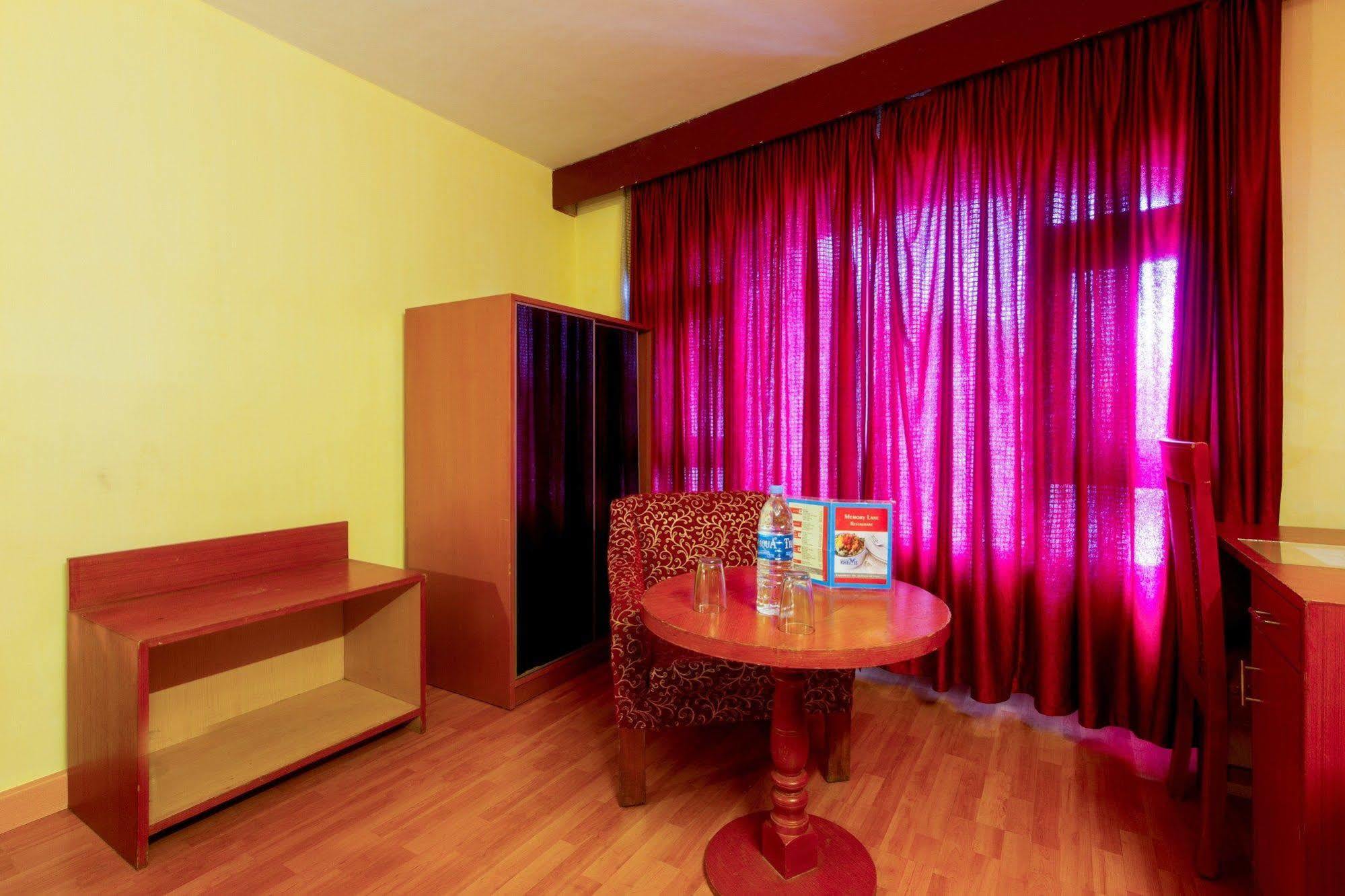 Fabhotel Khems Shoram Palace Road Ooty Ngoại thất bức ảnh